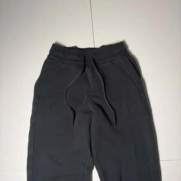 Lululemon Womens Size 4 Black Sweatpants Joggers - Picture 2 of 5